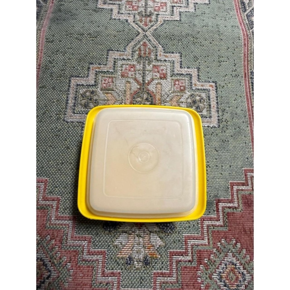 Vintage Tupperware Servalier Yellow Square Food Storage Container with Lid 4.5in